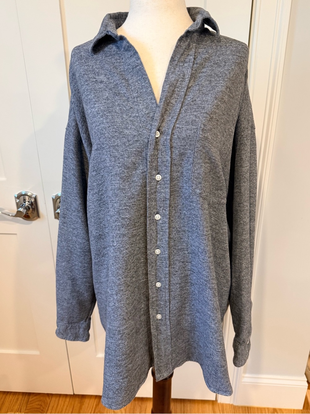 Frank & Eileen Shirley Oversized Gray Button-Down Relaxed Shirt
